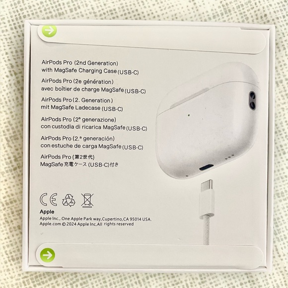 Apple AirPods Pro 2nd Gen with MagSafe case and Active Noise Cancellation - Picture 2 of 8